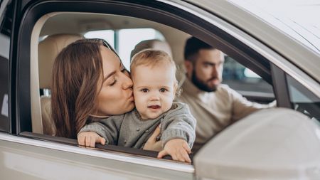 (P) Care sunt cele mai bune mașini de familie în 2023 și ce caracteristici să urmărești când cumperi un autoturism