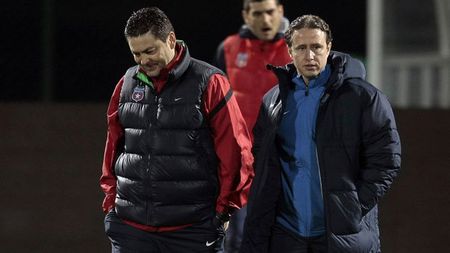 Ilie Stan îi transmite lui Reghe:** "Prepeliță poate juca pe dreapta!" Tot de la "Iliesta" vine și cel mai util exemplu de "așa nu": a făcut praf un meci în banda dreaptă