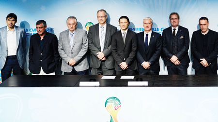 Pițurcă reamintește că nu a avut ca obiectiv calificarea la CM, România învață să spere: "Suntem foarte aproape de Rio"