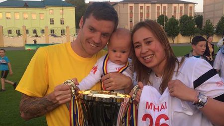 SPECIAL | Bud s-a întors din "infern". Doctorii nu i-au garantat că mai poate juca, a vrut să se retragă, a reînceput din liga a II-a și acum cel mai eficient atacant din Liga I: "Acum mi-e plin telefonul de mesaje. Atunci erau mesaje doar de la soție"