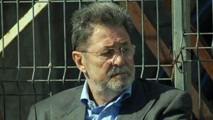 Cornel Dinu distruge varianta Ianis Hagi la naționala României, chiar dacă noul selecționer ar fi Gică Hagi: „S-a încercat mai mult sentimental”