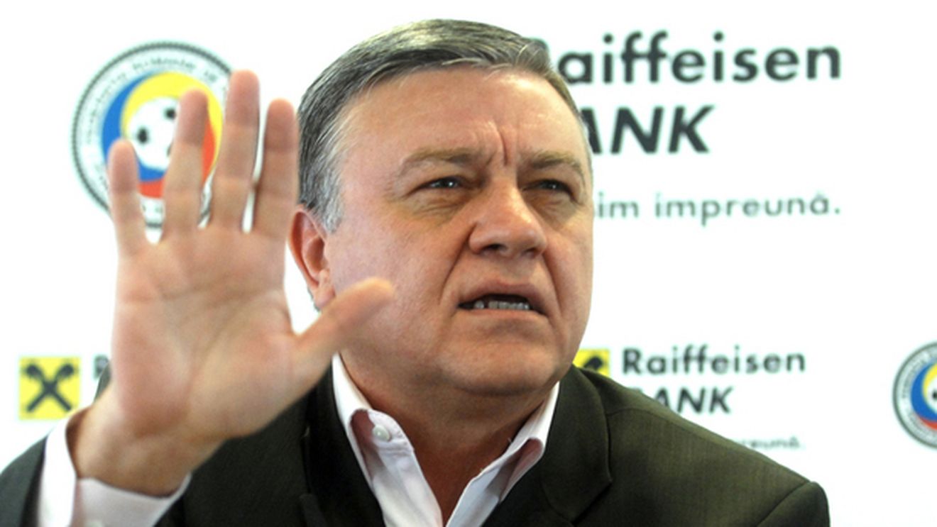 Sandu e tranșant:** "Gică Popescu nu are loc în conducerea FRF"