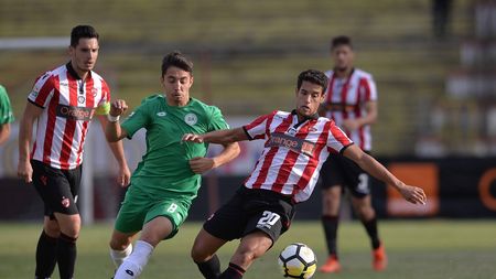 Dinamo - Concordia 2-3. Miriuță, al doilea pas greșit în 3 zile! Fanii nu mai suportă umilințele în "Ștefan cel Mare". Calificarea în play-off, în pericol