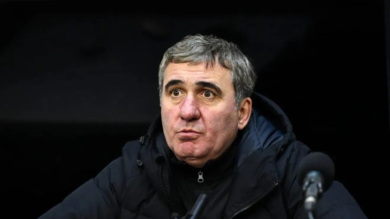 „Salvați naționala României?”. Gică Hagi a răspuns direct pe aeroport