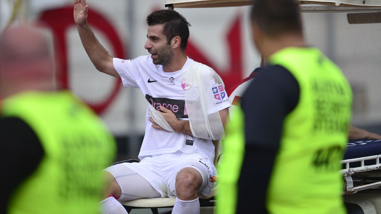 Grecu pentru Grecia: explicația pentru ciudata convocare la naționala României a unui fundaș stânga lipsit de strălucire