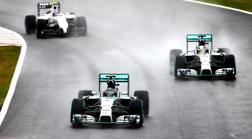 Mercedes a câștigat în premieră titlul la constructori în Formula 1. 