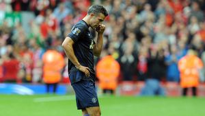 Tragedie în fotbalul mondial, chiar înainte de Revelion! Cunoscutul fotbalist a murit la doar 43 de ani din cauza cancerului: Robin van Persie i-a adus un ultim omagiu fostului său coleg!