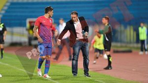 "Tănase e bine, dar m-aș mira să joace la Stuttgart!** Ne luptăm pe trei fronturi, nu vreau să mai aud bazaconii cu 'adversari modești'!"