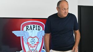 Cum va arăta echipamentul Rapidului în noul sezon. Un partener i-a dat de gol pe giuleșteni