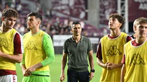 Costel Gâlcă își trage la răspundere jucătorii după ce Rapid a devenit lider în Superliga: „Mă nemulțumește!”