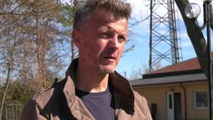 Șocul pe care l-a trăit Ovidiu Burcă după revenirea la Săftica și cum găsit-o pe Dinamo după retrogradarea în Liga 2: „Erau cu toții depresivi!” | VIDEO EXCLUSIV