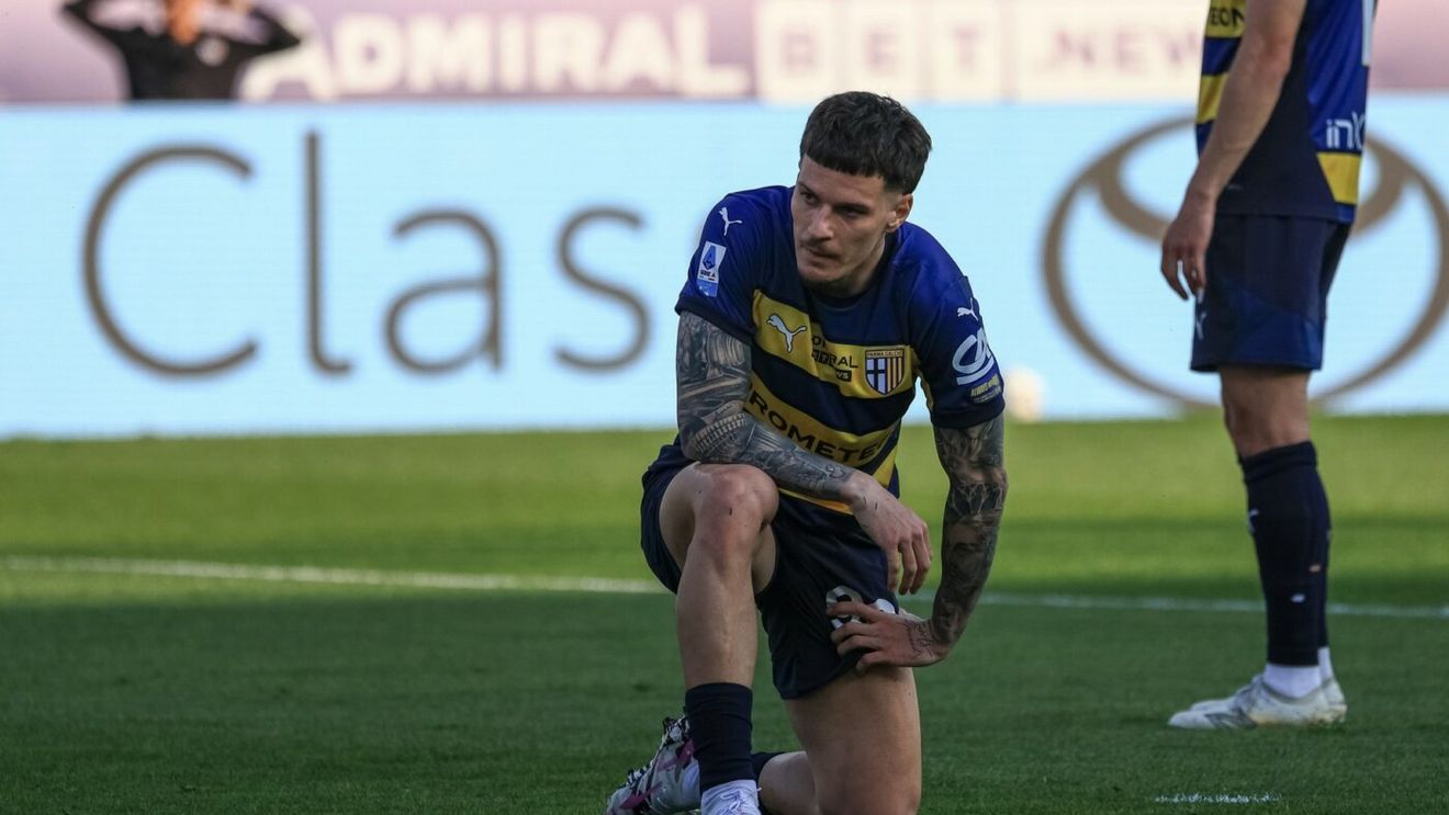 Parma și-a luat adio de la Dennis Man. Ce au postat italienii