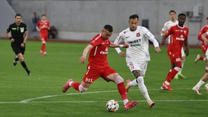 Fotbalistul lui Rednic oferă soluția pentru ieșirea din criză a celor de la UTA: „Să ne spunem tot, trebuie să ne certăm!”