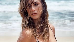 GALERIE FOTO | Campion și în afara terenului! Soția superbă a unui fost star de la Barcelona face senzație pe rețelele de socializare, dar trăiește un coșmar: "Sper să mă întorc curând în Italia!"