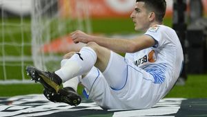 Lovitură pentru Craiova! Valentin Mihăilă s-a accidentat în eșecul cu Viitorul: „A simțit și în urmă cu două zile la antrenament” | VIDEO