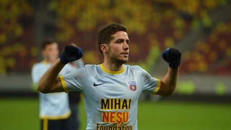 Nu toată lumea pleacă de la Steaua. Chipciu semnează un nou contract: 180.000 de euro pe an, 70.000 de euro bonusuri