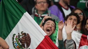 Ce NEBUNIE în Mexico City după calificarea de la Cupa Mondială! Imagini superbe cu fiesta fanilor