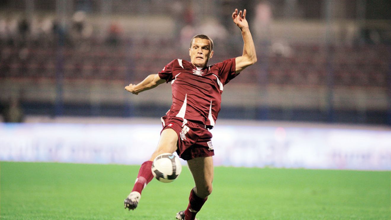 Intră** în carantină