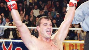 Ionuț Iftimoaie revine în ring după o pauză de 1 an!** Adversar îi va fi americanul James "The Beast" Wilson