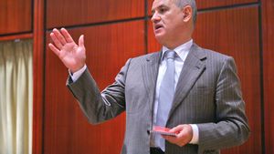 E sigur că nu va vinde clubul:** "Pentru Copos, Rapid e al doilea copil după Alexandra! E viața lui"