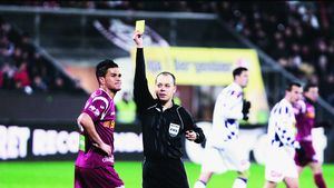Marius Avram a fost delegat la Rapid - Universitatea Craiova