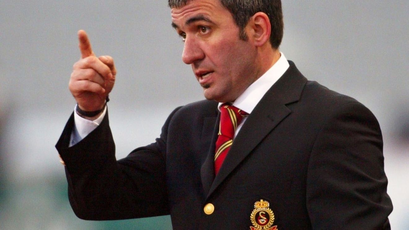 Hagi scapă de "mâinile moarte" de la Galata!