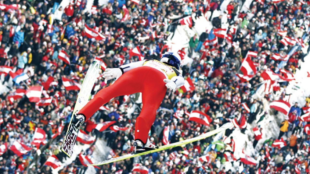 Morgenstern sare în istorie! ** Câștigătorul Turneului celor Patru Trambuline e fan Mutu!