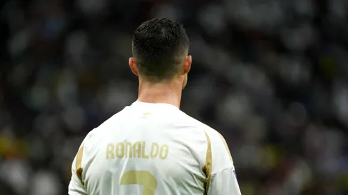 A fost scoasă la licitație o „bijuterie” Bugatti Centodieci identică precum a lui Cristiano Ronaldo. Prețul estimat de vânzare: între 10 și 15 milioane de euro