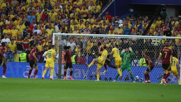 Analiza dură a tacticii din meciul României cu Belgia de la EURO: „Nu îl schimbam pe Florinel Coman niciodată! Mihăilă nu face faza defensivă”. VIDEO