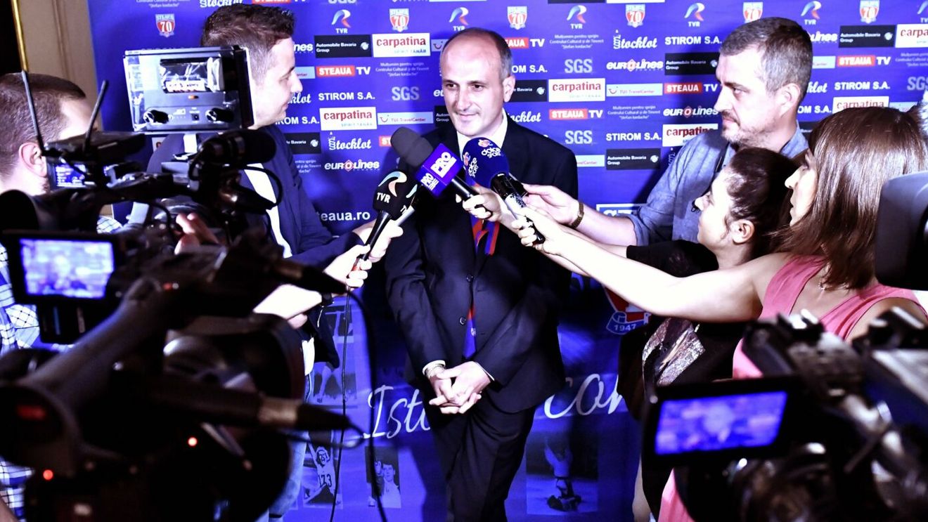 Lovitură pentru Florin Talpan. Mesajul FCSB la 39 de ani de când Gică Hagi aducea Supercupa Europei în vitrina Stelei