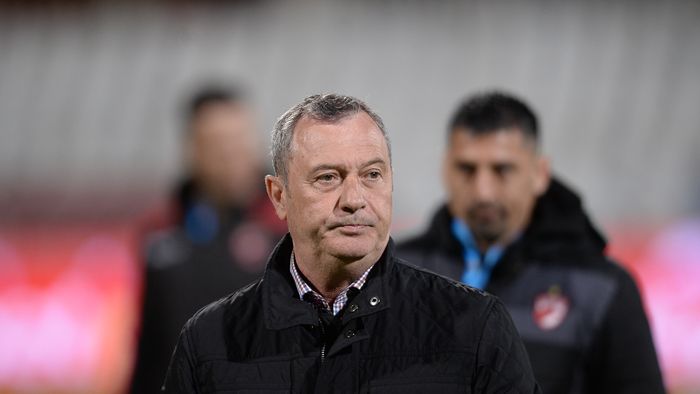 EXCLUSIV | Un fost jucător al lui Dinamo îl face praf pe Mircea Rednic: "Păi, stai, frate, că dai și în tine când spui asta!" O mare greșeală a "Puriului", care l-a enervat la culme: "Parcă e un copil!"