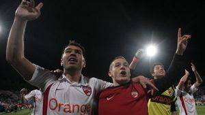 Interzis la fulare în Ștefan cel Mare :)!** Badea: "Nici iarna nu vor mai avea voie să le poarte, să nu se mai speculeze"