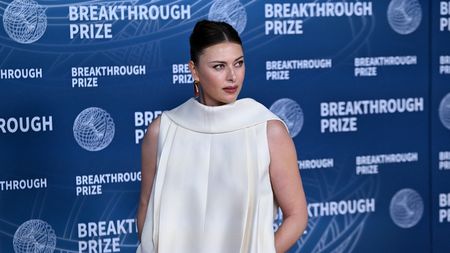 Maria Sharapova, apariție incendiară: „Bala Babe”. Rusoaica și-a etalat trupul pe podea