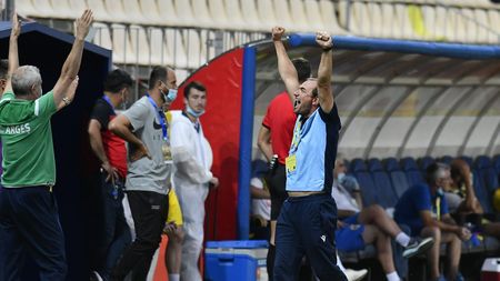 ”E promovarea celor mărunți și neașteptați care dintr-o dată au devenit zmei”. Ionuț Badea, cu un discurs diferit după ce Argeșul a promovat în Liga 1. Antrenorul a trimis toate laudele către jucători
