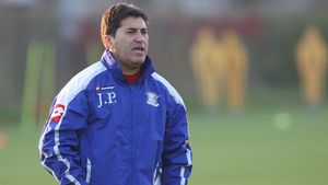 "Peseiro a refuzat micșorarea salariului și acum se negociază rezilierea contractului!"