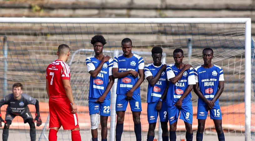 Imaginea zilei în fotbalul românesc vine de la un meci din Liga 3 | FOTO