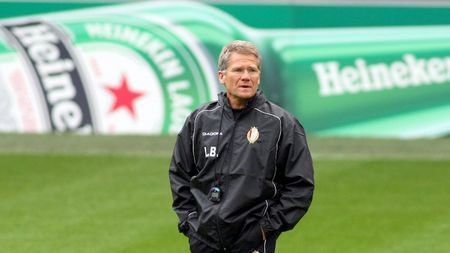 Boloni îl "înțeapă" pe Lăcătuș: "Aș accepta să am 3-0 pe tabelă și om în minus pe teren"