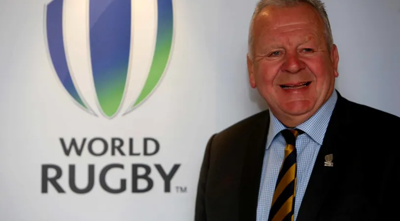 Bill Beaumont a fost reales președinte al World Rugby prin vot online. Diferență mică de voturi în fața argentinianului Agustin Pichot