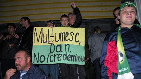 Dan Petrescu: "Sunt măgulit de interesul lui Chelsea, însă mă gândesc doar la Kuban"