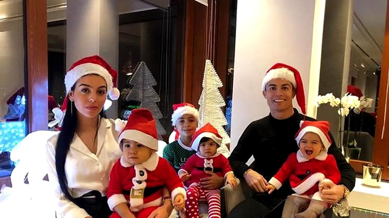 Ibrahimovic, Beckham și Cristiano Ronaldo s-au luat la întrecere pe site-urile socializare. Suedezul i-a întrecut pe toți în urările de Crăciun | FOTO