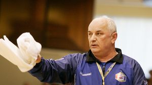 "Huțupan a venit pentru că s-a terminat cașcavalul la Ljubljana!"