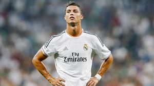 Cristiano Ronaldo le-a închis gura contestatarilor! Cum le răspunde celor care-l consideră arogant imediat după ce a atins o nouă cifră magică: "Așa se întâmplă când ești mare" 