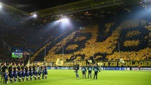 Sparge "zidul galben" greva suporterilor?** Borussia își îndeamnă fanii să renunțe la cele 12 minute de tăcere
