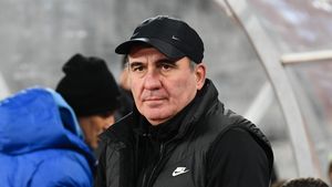 Pierdere importantă pentru Gică Hagi în lupta pentru titlul! Titularul de la Farul s-a accidentat înaintea meciului cu Sepsi. „Nu mai joacă până la finalul sezonului!”