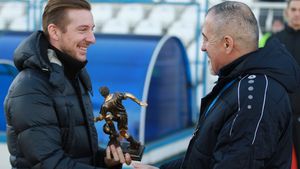 Antal nu se mai întoarce la Pandurii: "Dacă voi reveni în România, voi analiza mai bine echipa care mă va oferta!" Gorjenii, amendați de UEFA