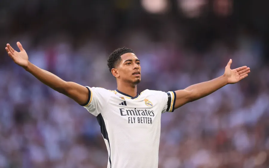 Potrivit Transfermarkt, Jude Bellingham a fost cumpărat de Real Madrid pentru suma de 103.000.000 de euro.