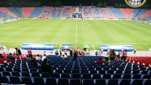 Senzațional! Maradona,** interzis în Ghencea!