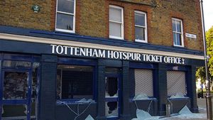 FOTO Haos la Londra!** Prima etapă din Premier League ar putea fi amânată de FA