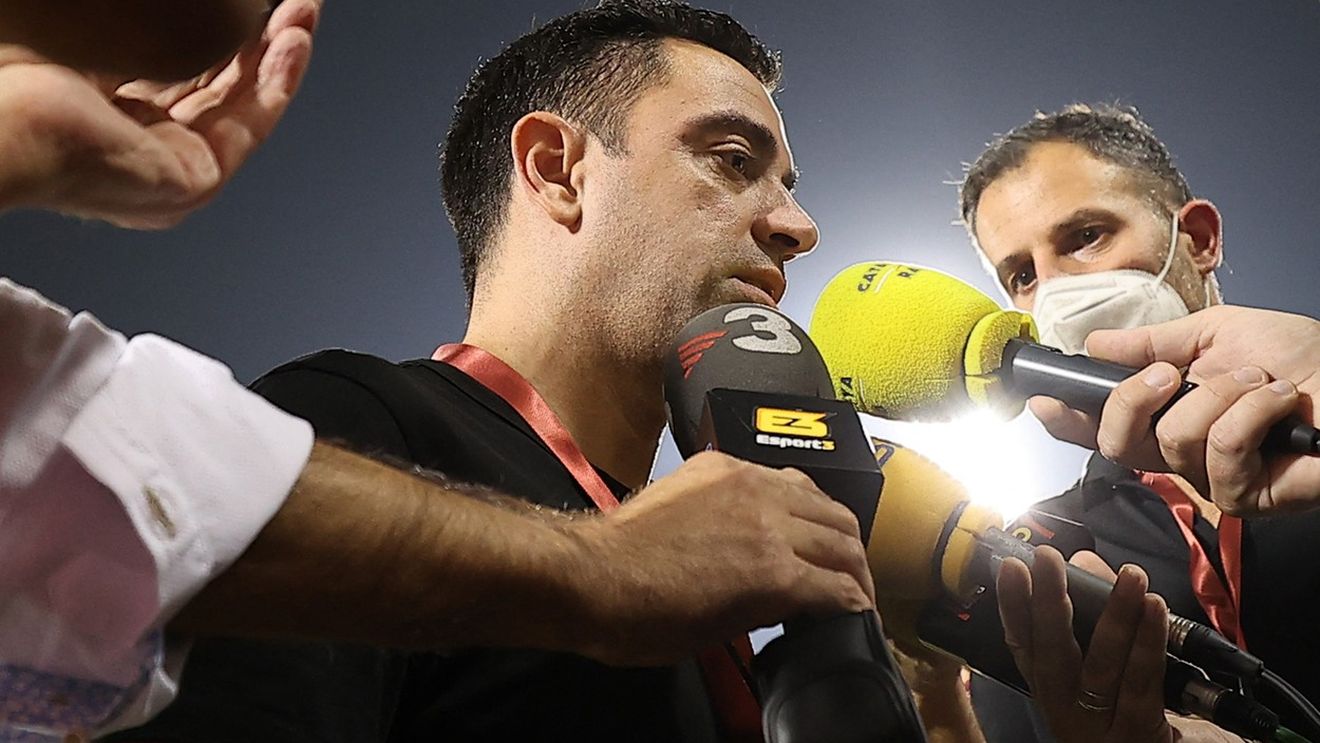 Prima mare problemă pentru noul antrenor Xavi la FC Barcelona