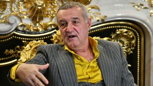 Gigi Becali a bătut palma cu Mihai Rotaru. Acordul anului 2025 în Superliga
